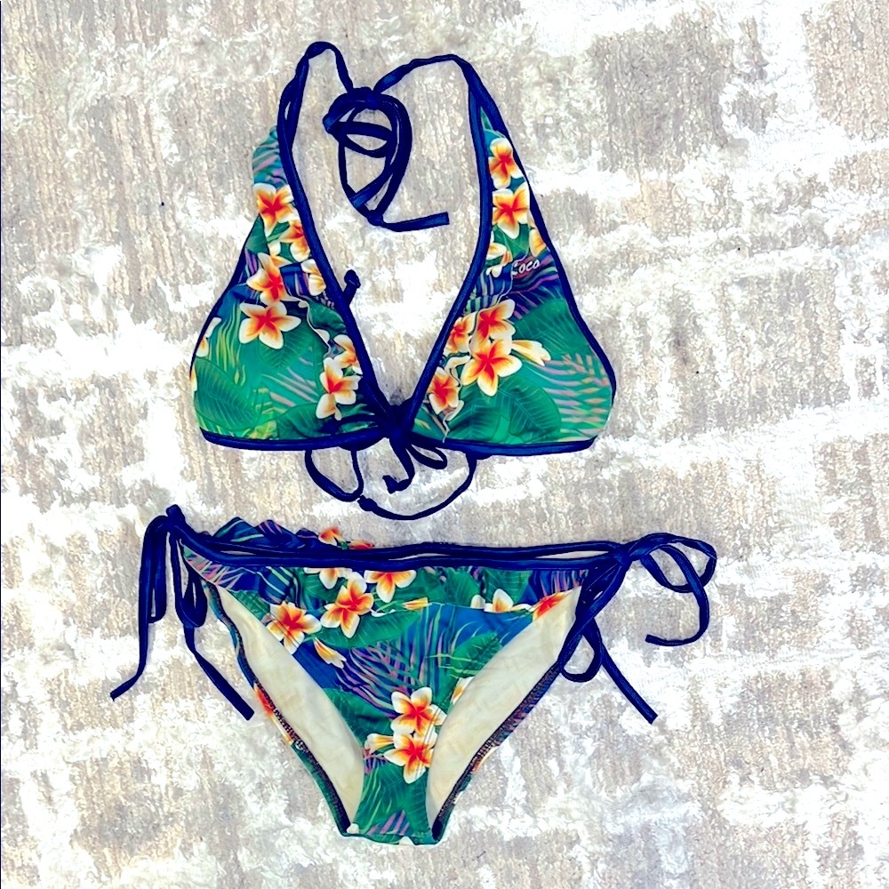 Loco Boutique Hawaii Tropical Floral Bikini Set